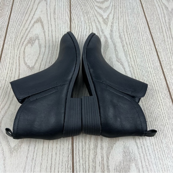 Sun + Stone Women's Cadee Ankle Booties 6.5 Black Faux Leather $50 - Picture 3 of 10